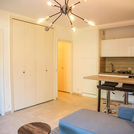 Superb Apartment With Pool Tennis & Parking