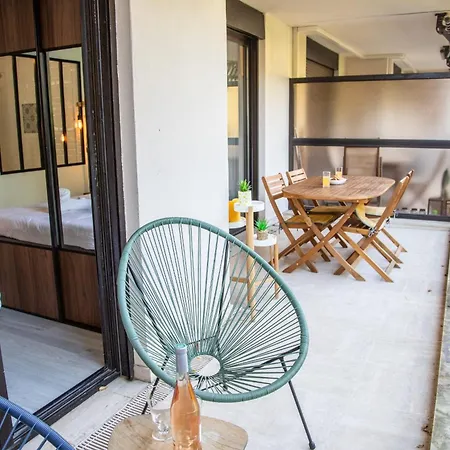 Superb With Pool Tennis & Parking